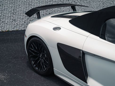 Used 2018 Audi R8 V10 plus AWD/4WD image 29