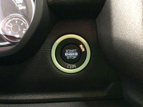 New 2023 RAM 2500 Tradesman image 21