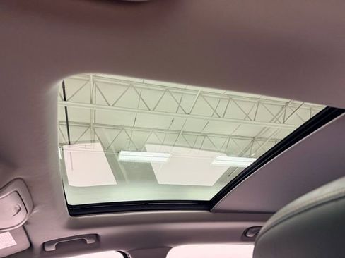 Certified 2022 Chevrolet Equinox Premier image 19