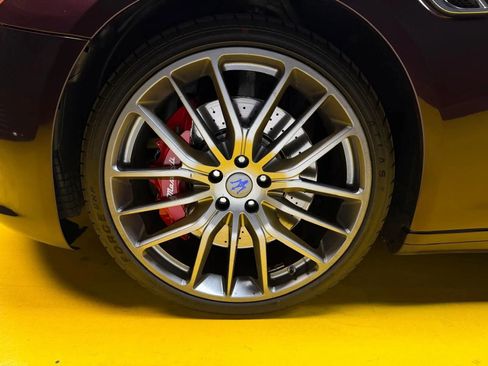 Used 2018 Maserati Quattroporte GTS GranSport image 8