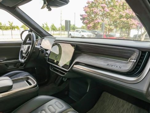 Used 2022 Rivian R1T Launch Edition image 20