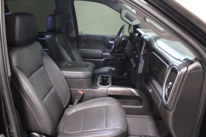 Used 2021 Chevrolet Silverado 1500 LTZ AWD/4WD image 26