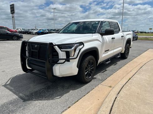 Used 2023 Toyota Tundra SR5 AWD/4WD image 1