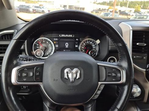 Used 2022 RAM 1500 Laramie image 32