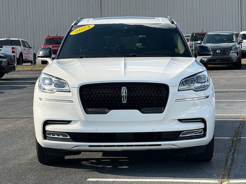 Used 2024 Lincoln Aviator Reserve w/ Equipment Group 201A AWD/4WD image 10