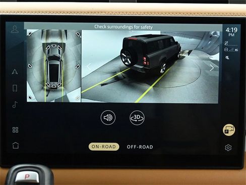 Used 2024 Land Rover Defender 130 S image 32