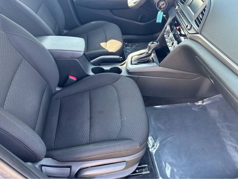 Used 2020 Hyundai Elantra SE w/ Cargo Package (C1) image 14