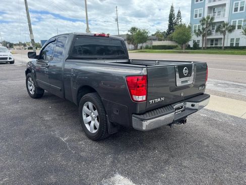 Used 2004 Nissan Titan LE w/ (Tow) Big Tow Pkg image 6