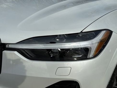 New 2026 Volvo XC60 B5 Plus w/ Protection Package Premier AWD/4WD image 7