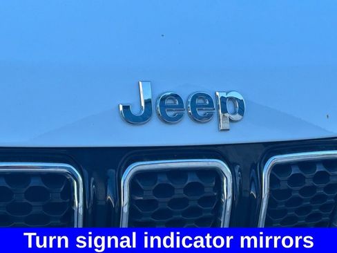Used 2024 Jeep Compass Limited image 18