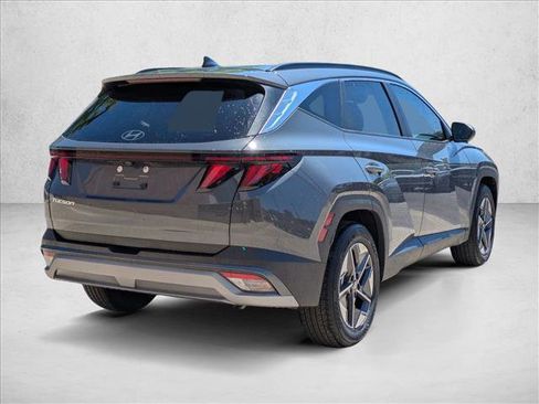 New 2026 Hyundai Tucson SEL FWD image 2