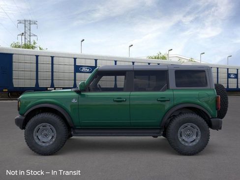 New 2025 Ford Bronco Outer Banks w/ Sasquatch Package image 3