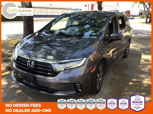Used 2024 Honda Odyssey Touring image 1