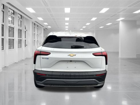 New 2026 Chevrolet Blazer EV LT image 6