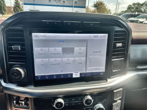 Used 2023 Ford F150 Lariat w/ Equipment Group 502A High image 13