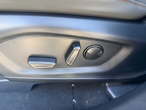New 2026 Ford Explorer Active w/ Active Comfort Package AWD/4WD image 25