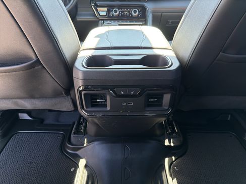 Used 2024 GMC Sierra 1500 AT4 w/ Technology Package image 25