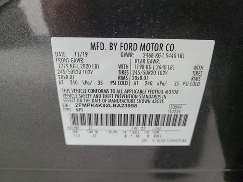 Used 2020 Ford Edge Titanium AWD/4WD image 33