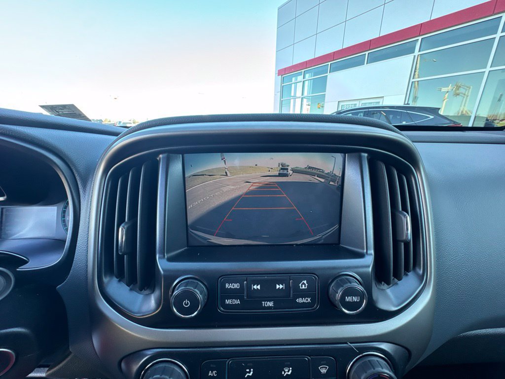 Used 2016 Chevrolet Colorado Z71 AWD/4WD image 28