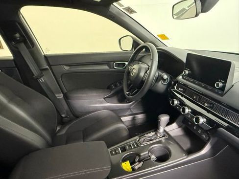 Used 2026 Honda Civic Sport image 43