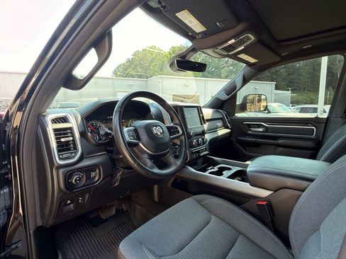 Used 2022 RAM 1500 Big Horn AWD/4WD image 12