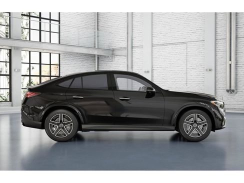 New 2026 Mercedes-Benz GLC 300 4MATIC image 2