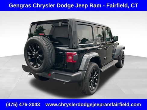 Certified 2025 Jeep Wrangler Unlimited Sahara AWD/4WD image 7