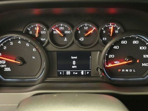 New 2026 Chevrolet Silverado 1500 Custom Trail Boss w/ LPO, Dark Essentials Package image 29