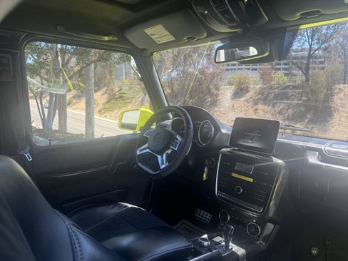 Used 2017 Mercedes-Benz G 550 Squared image 19