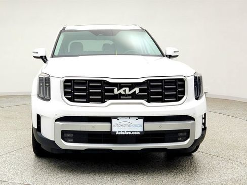 Used 2024 Kia Telluride SX Prestige AWD/4WD image 2