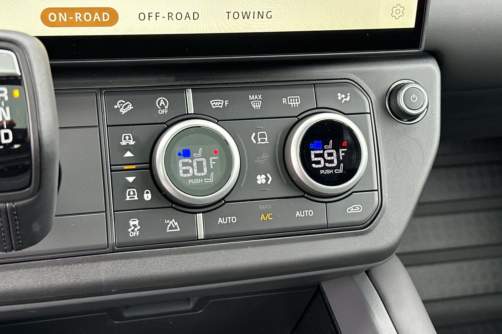 New 2026 Land Rover Defender 110 X-Dynamic SE AWD/4WD image 21