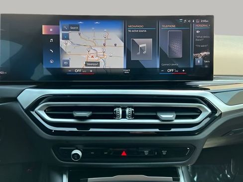 Used 2023 BMW i4 eDrive35 w/ Premium Package image 18