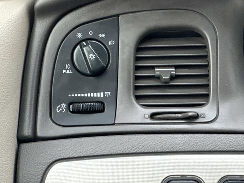 Used 2008 Mercury Grand Marquis LS image 17