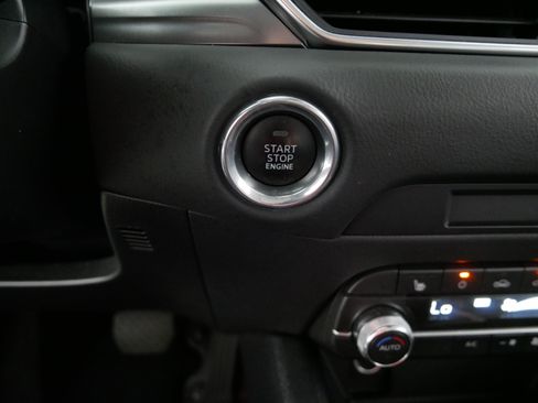 Used 2025 MAZDA CX-5 AWD 2.5 S w/ Preferred Package image 29