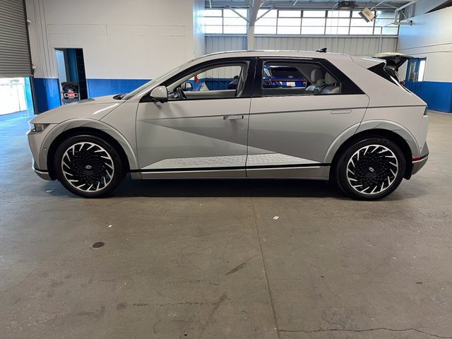 Used 2023 Hyundai Ioniq 5 Limited AWD/4WD image 6