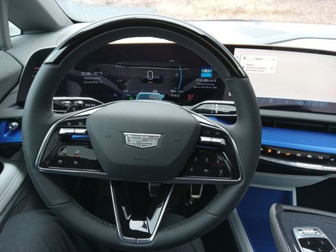 New 2026 Cadillac Optiq Sport 1 image 14