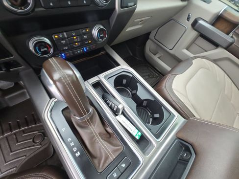 Used 2019 Ford F150 Limited AWD/4WD image 18