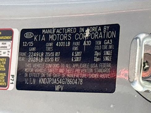 Used 2016 Kia Soul + FWD image 24