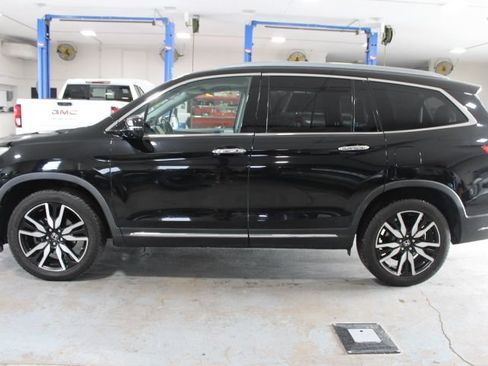 Used 2019 Honda Pilot Elite image 5