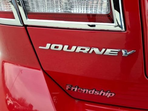 Used 2020 Dodge Journey Crossroad image 8