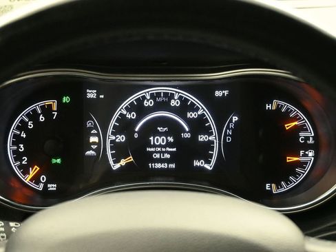 Used 2021 Jeep Grand Cherokee Limited image 8