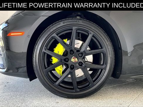 Used 2025 Porsche Panamera 4 w/ Premium Package AWD/4WD image 12