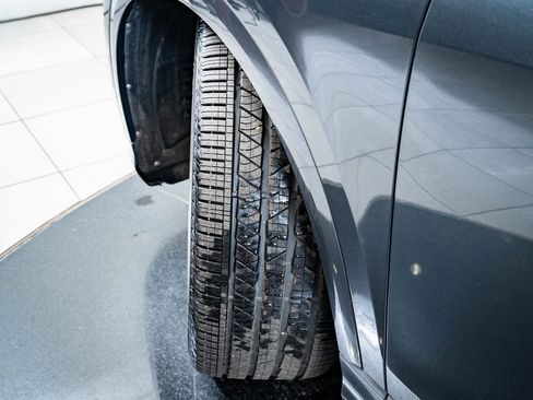 Used 2021 Audi Q8 Prestige image 39