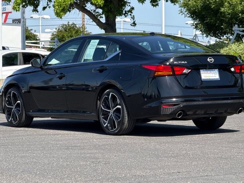Certified 2024 Nissan Altima 2.5 SR FWD image 6