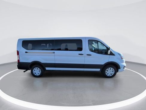 Used 2024 Ford Transit 350 XLT image 9