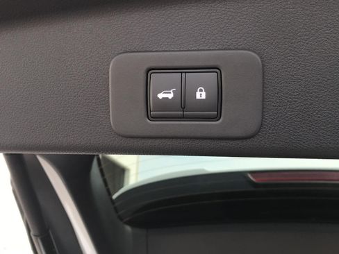 Used 2025 Nissan Murano SV AWD/4WD image 39
