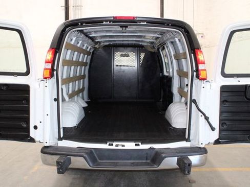 Used 2023 Chevrolet Express 2500 w/ Driver Convenience Package image 11