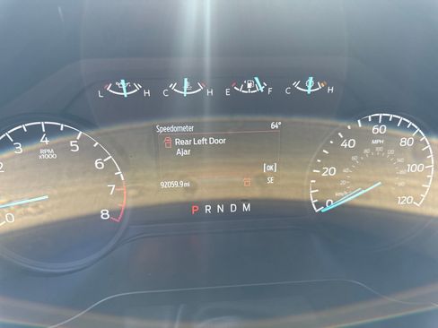 Used 2022 Ford F150 XLT image 37