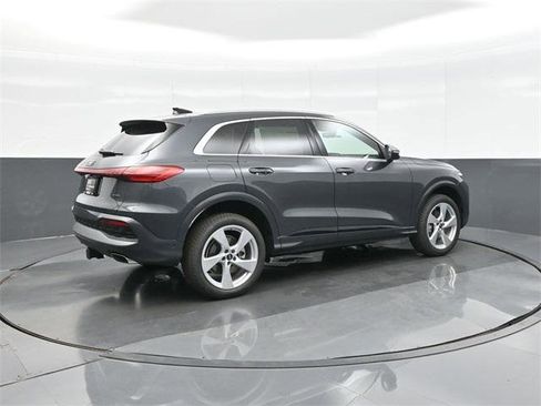 New 2025 Audi Q5 Premium Plus image 7