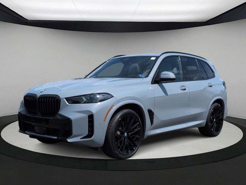 New 2026 BMW X5 xDrive40i w/ Executive Package AWD/4WD image 4